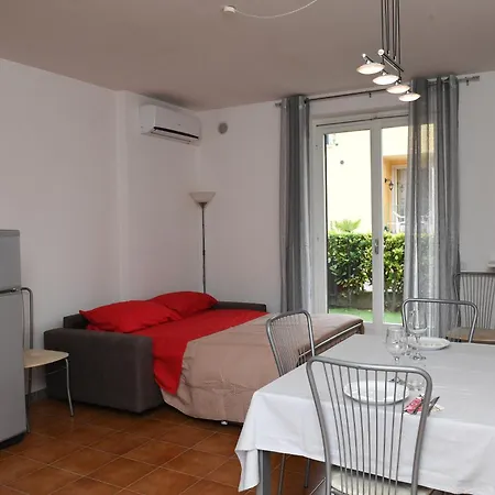 House Noemi Apartman Lazise